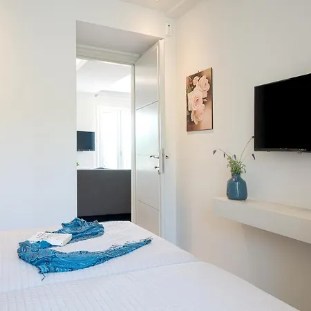 Dimi Brou's By Corfuescapes Appartement *